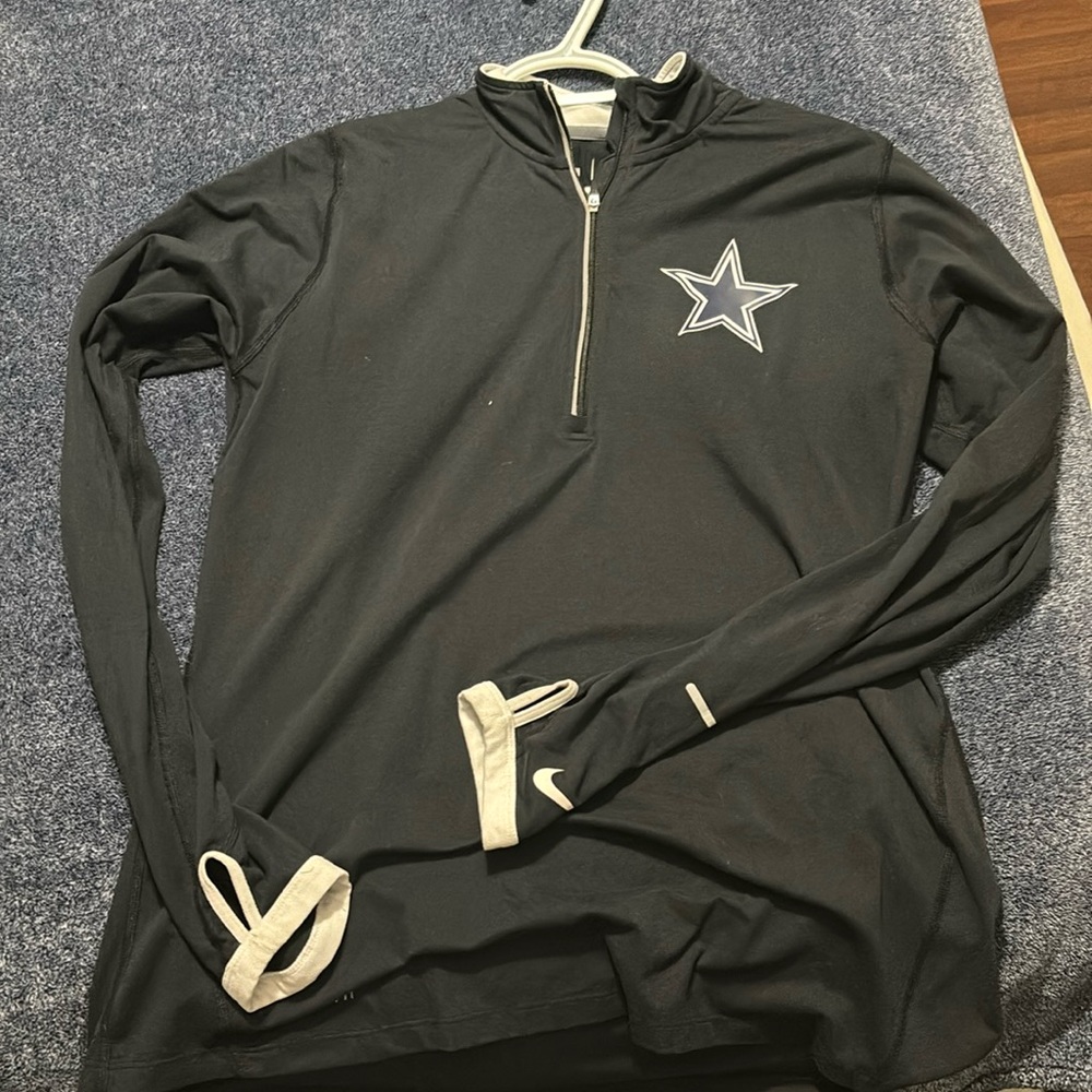 Nike dry fit long sleeve